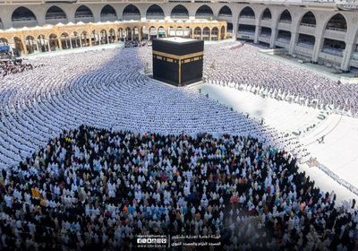 بدء أعمال الصيانة الدورية للكعبة المشرفة