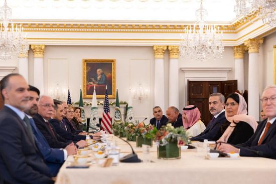 اللجنة الوزارية العربية الإسلامية تجدد رفضها تجزئة القضية الفلسطينية