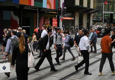 أستراليا تخطط لخفض عدد المهاجرين إلى النصف