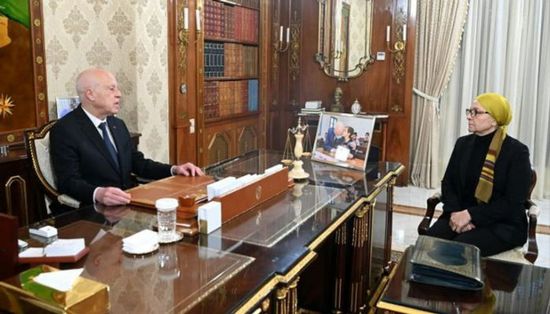 الرئيس التونسي يدعو لتسريع البت في قضايا الاغتيالات