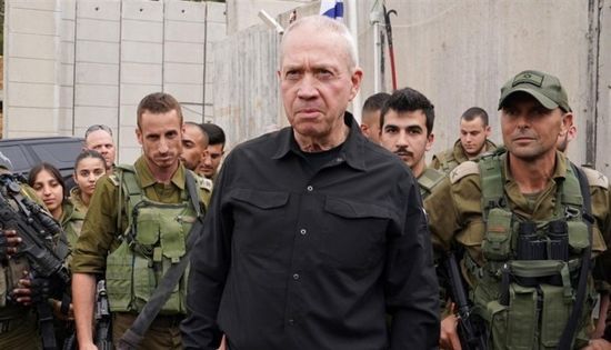 رغم تصريحات نتنياهو.. وزير الدفاع الإسرائيلي: لا ننوي البقاء في غزة