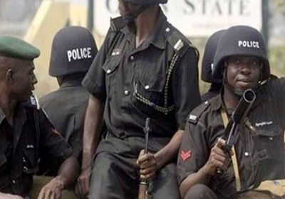 مقتل 4 جنود وخطف عاملين بنيجيريا