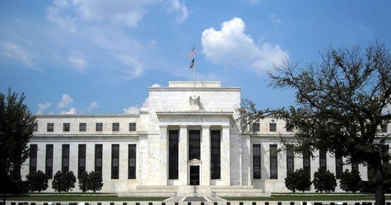 الفيدرالي الأمريكي يخفض الفائدة 3 مرات في 2024