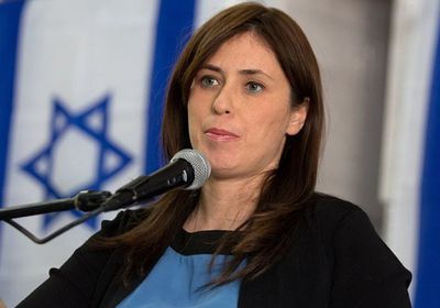 السفيرة الإسرائيلية في لندن ترفض بشدة حل الدولتين