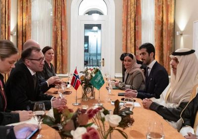 وزير الخارجية السعودي يبحث مع نظيره النرويجي التطورات في غزة