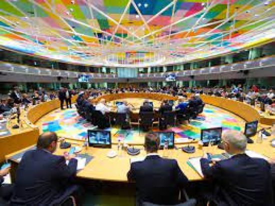 الاتحاد الأوروبي يصدم أوكرانيا بشأن المساعدات