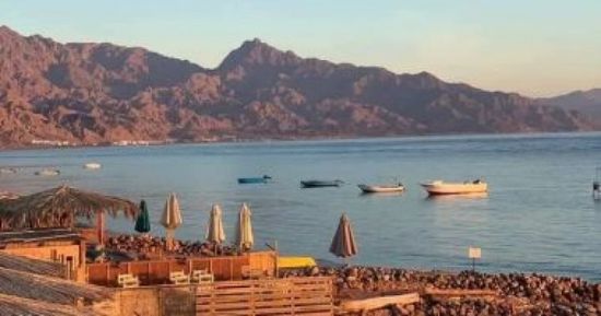 عاجل.. سقوط جسم طائر قبالة المياه الإقليمية المصرية بالبحر الأحمر