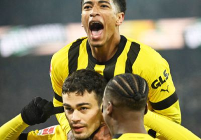 دورتموند يتعثر مرة أخرى بتعادله في أوجسبورج