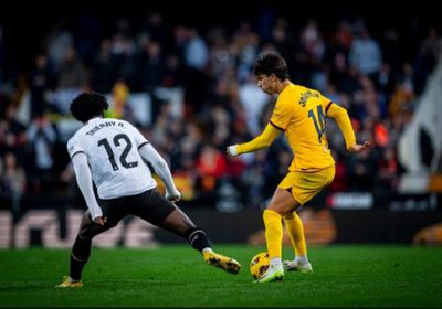 برشلونة يتعثر أمام فالنسيا بالدوري الإسباني