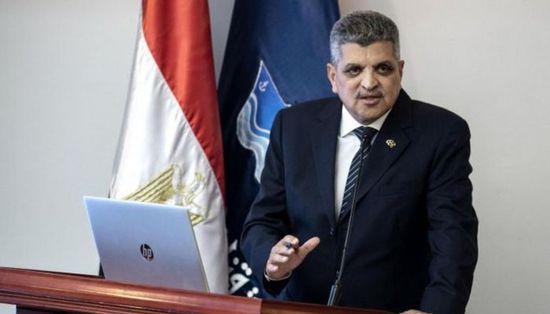 رئيس قناة السويس: نتابع عن كثب التوتر في البحر الأحمر