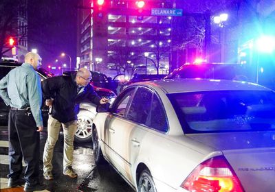 سيارة تابعة لموكب بايدن تتعرض لحادث اصطدام