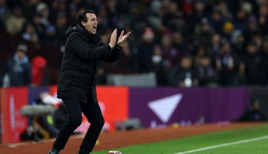 إيمري وفرانك منزعجان من تصرفات لاعبي أستون فيلا