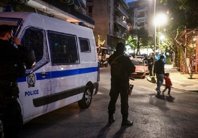 تفكيك قنبلة قبل استهدافها مقر شرطة باليونان