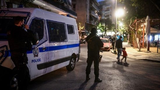تفكيك قنبلة قبل استهدافها مقر شرطة باليونان