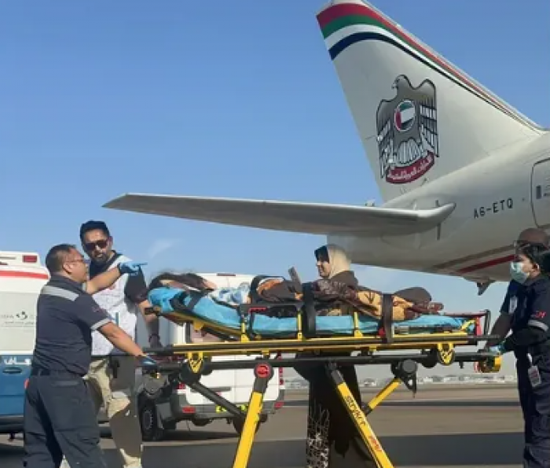 الإمارات تستقبل الدفعة السادسة من الجرحى الفلسطينيين