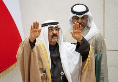 أمير الكويت يؤدي اليمين أمام مجلس الأمة