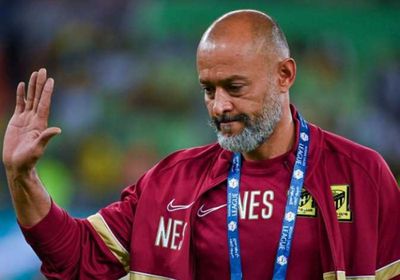 فورست يتعاقد مع المدرب نونو سانتو بعد إقالة كوبر