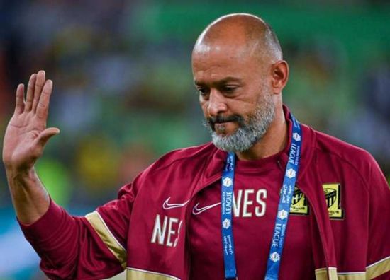 فورست يتعاقد مع المدرب نونو سانتو بعد إقالة كوبر