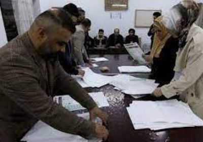 الائتلاف الشيعي الحاكم بالعراق يفوز بأكثر من 100 مقعد