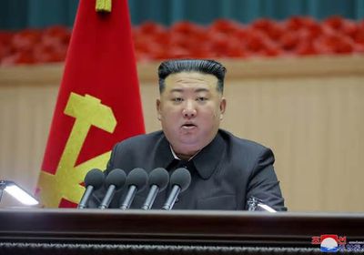 زعيم كوريا الشمالية يحذر من هجوم نووي