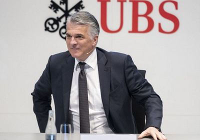 رئيس "ubs" يشكك بقدرة البنوك المركزية على خفض التضخم