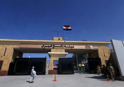 معبر رفح يستقبل 20 جريحا فلسطينيا للعلاج في مستشفياتها