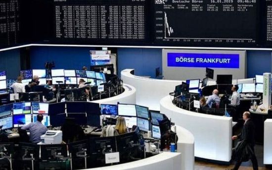 الأسهم الأوروبية تتحول إلى الارتفاع بآخر جلسات الأسبوع
