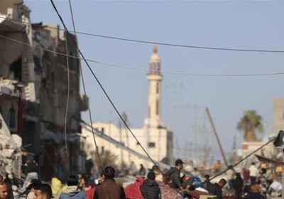 الاحتلال يقطع خدمات الإنترنت بخان يونس