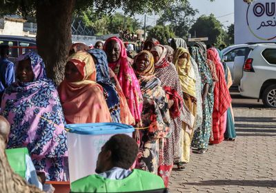 لحل الأزمة السياسية.. تشاد تقر دستورًا جديدًا بنسبة 86%