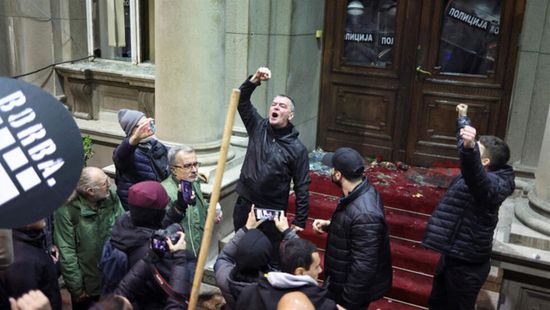 اعتقال 38 خلال احتجاج للمعارضة الصربية