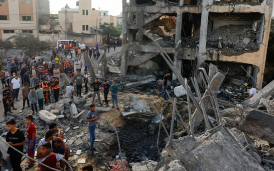 الصحة الفلسطينية: ارتفاع عدد ضحايا الحرب على غزة لـ20674 شهيدًا