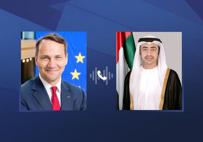 هاتفيا.. وزير الخارجية الإماراتي يهنئ سيكورسكي بمناسبة تعيينه وزيرا للخارجية في بولندا