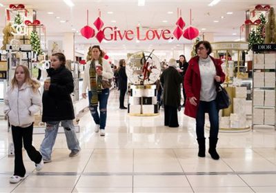 مبيعات التجزئة في أمريكا ترتفع 3.1% بفترة الأعياد