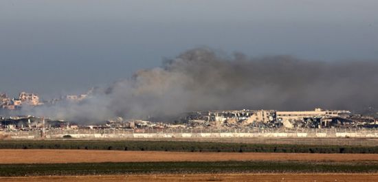 بالأسلحة المناسبة.. حزب الله يعلن استهداف موقعين بشمال إسرائيل