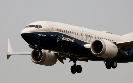 الصين تستأنف تشغيل طائرات بوينج "737 ماكس"