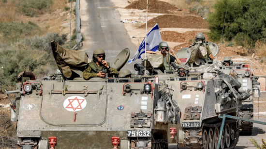الجيش الإسرائيلي: تنفيذ هجوم واسع بالأراضي اللبنانية على أهداف لـ"حزب الله"
