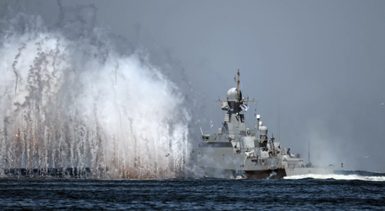 الجيش الروسي: تدمير زورقا أوكرانيا بالبحر الأسود