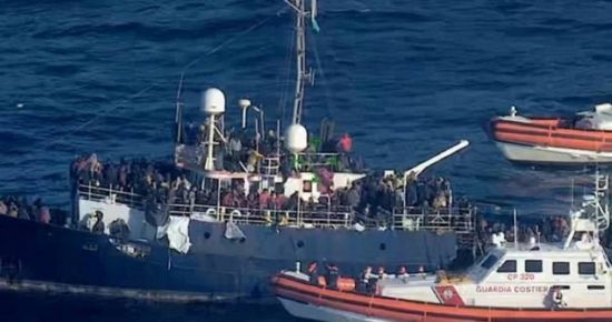 البحرية المغربية تنقذ 67 مهاجراً غير شرعي قبالة ساحل الداخلة