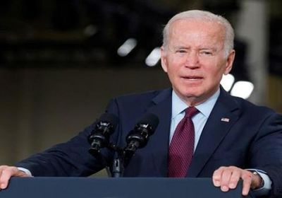 بايدن يمدد تعليق الرسوم الجمركية على الصلب الأوروبي