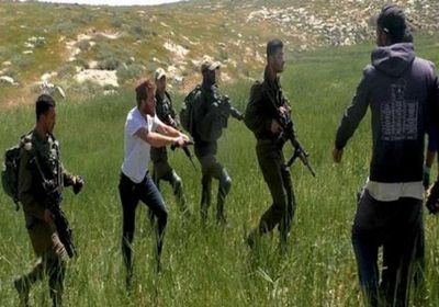 عدد قياسي.. منظمة إسرائيلية تكشف حصيلة عنف المستوطنين بحق الفلسطينيين في 2023