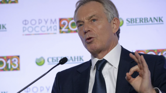 توني بلير يكشف حقيقة إجراءه محادثات حول تهجير سكان غزة