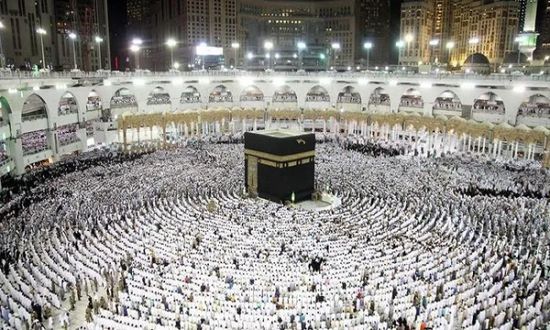 خادم الحرمين يوافق على استضافة 1000 معتمر من دول العالم خلال 2024