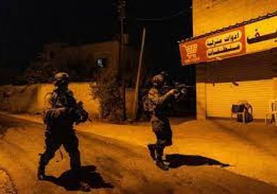 الجيش الإسرائيلي يقتحم مدن وقرى بالضفة الغربية