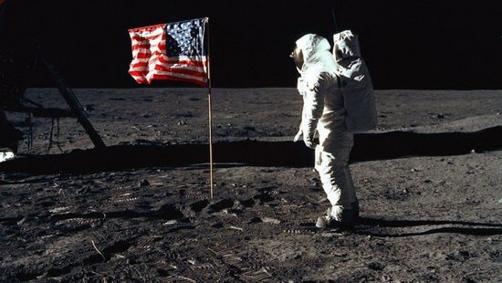 أمريكا تعتزم إرسال رفات بشر إلى القمر
