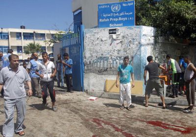 مدفعية إسرائيلية تقصف مدرسة تأوي آلاف النازحين بغزة