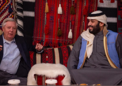 ولي العهد السعودي يجتمع مع السيناتور الأمريكي غراهام في العُلا