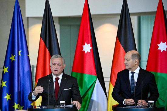 العاهل الأردني: حرب إسرائيل تخلق جيلا من الأيتام في غزة