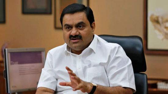 أداني يتفوق على أمباني ويصبح أغنى رجل في آسيا