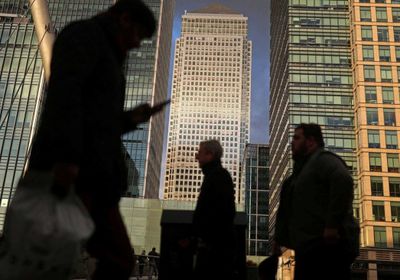 نمو قطاع الخدمات في أمريكا يتجاوز التوقعات في ديسمبر