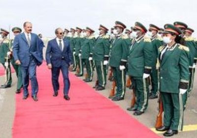 رئيس الصومال يزور إريتريا لبحث الأزمة مع إثيوبيا